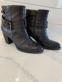 Women’s black leather dress boot - 2” heal - size 6 1/2 - $30.00