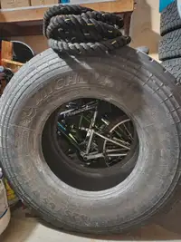 Big tire and battle ropes