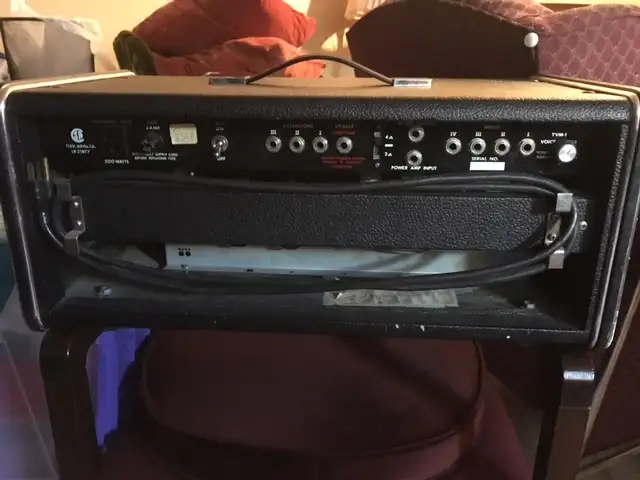 Traynor PA Amp (200 Watts) & Speaker (2X12) Cabinet in Amps & Pedals in Edmonton - Image 6