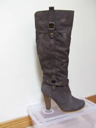 ****Brand new boots SHOPAHOLIC SALE**** part 4, View more