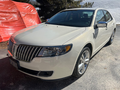 2012 LINCOLN MKZ ONLY 30K km