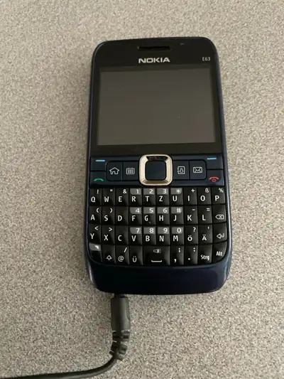 Nokia E63, View more