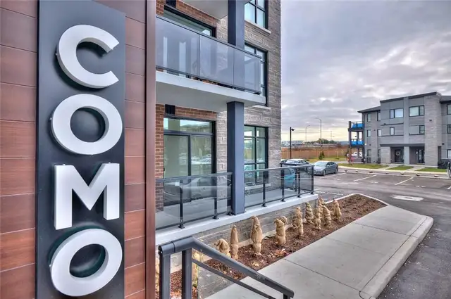 1 Bedroom condo at COMO in Stoney Creek with parking & locker!