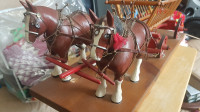 Antique horse-drawn carriage display set