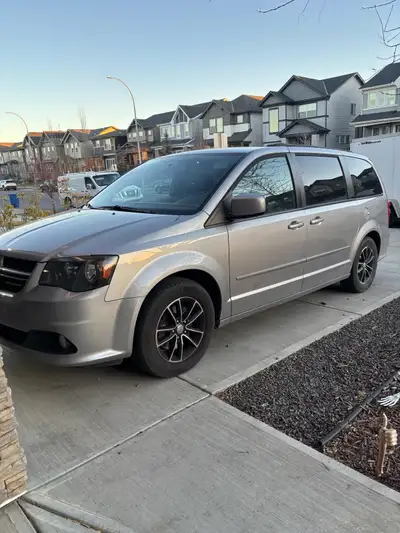 Selling our 2017 Dodge Caravan GT Active status Has been very well maintained and has always been re...