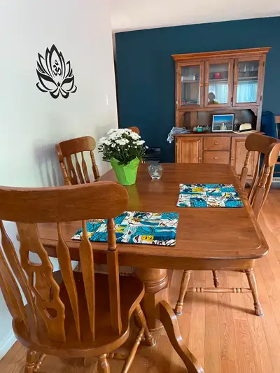 Hardwood table for six and buffer/table en bois massif et buffet, View more