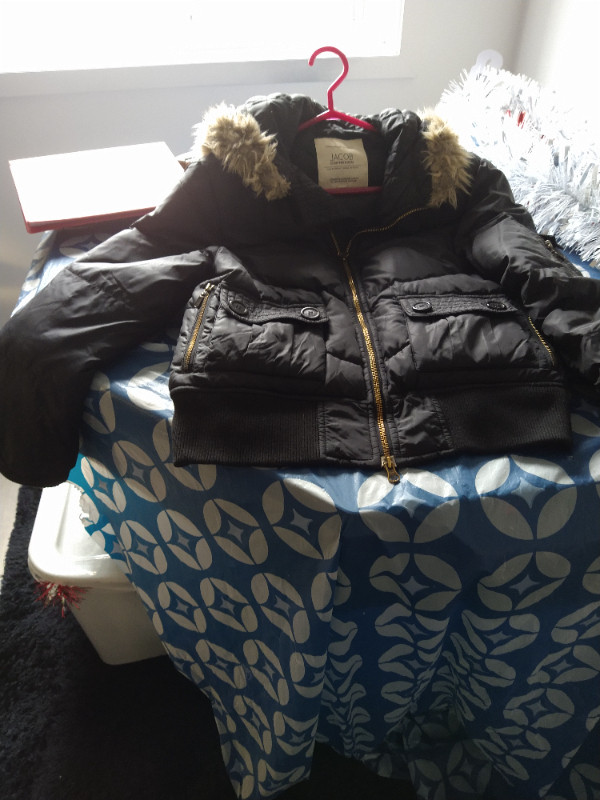 Manteau hiver Jacob dans Femmes - Hauts et vêtements d'extérieur  à Laval/Rive Nord