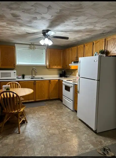 Posted in w/ the military? Need help finding a suitable rental? in Long Term Rentals in Petawawa - Image 11