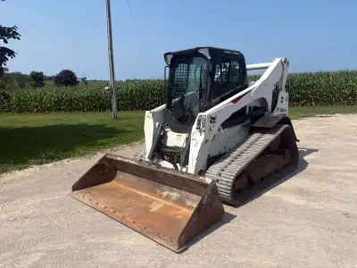 Fully loaded 2018 Bobcat T870 with every option available! Only 2055 hours, just had a dealer servic...