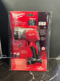 *NEW* MILWAUKEE M18 LED FLASHLIGHT 2735-20 City of Toronto Toronto (GTA) Preview