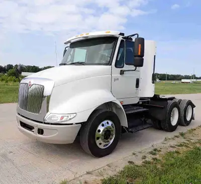 We are looking driver and owner operator for Calgary city work, We need 2 year manual truck experien...