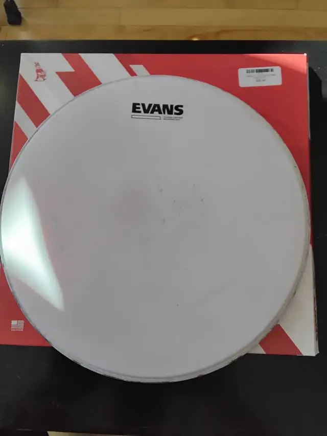 Evans Drumheads 10" 12"13"14"16'22"×2 in Drums & Percussion in Gatineau - Image 6