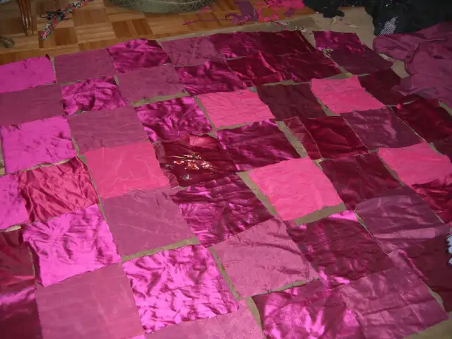 HAND MADE QUILTS 1 of a kind CASHMERE, SILK, COTTON  METALLIC in Bedding in City of Toronto - Image 8