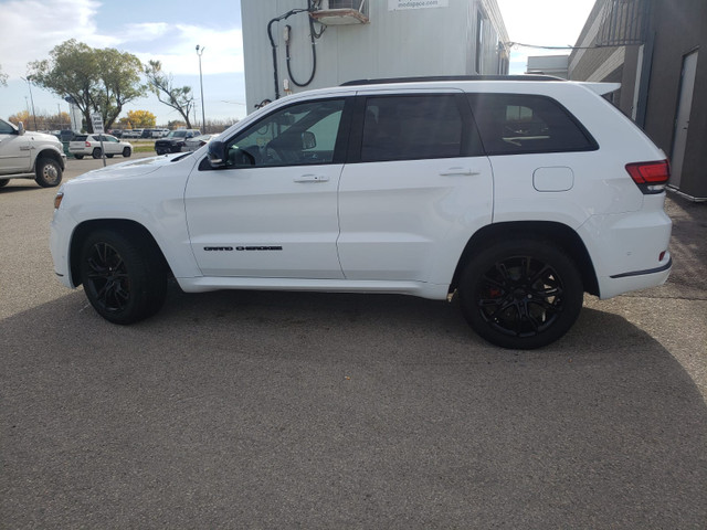 Clean and well maintained 2020 jeep grand Cherokee Limited X in Cars & Trucks in Winnipeg - Image 2