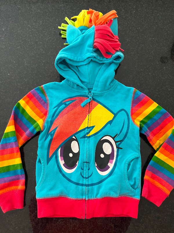 Hoodie - My Little Pony - Rainbow Dash - $8 | Clothing - 4T | Markham /  York Region | Kijiji