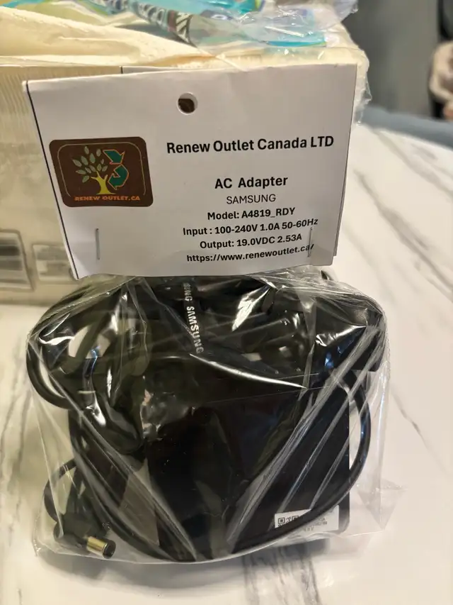 Samsung Monitor  Charger AC Adapter A4819_RDY 19V 2.53A 48W  in Cables & Connectors in Cambridge - Image 2
