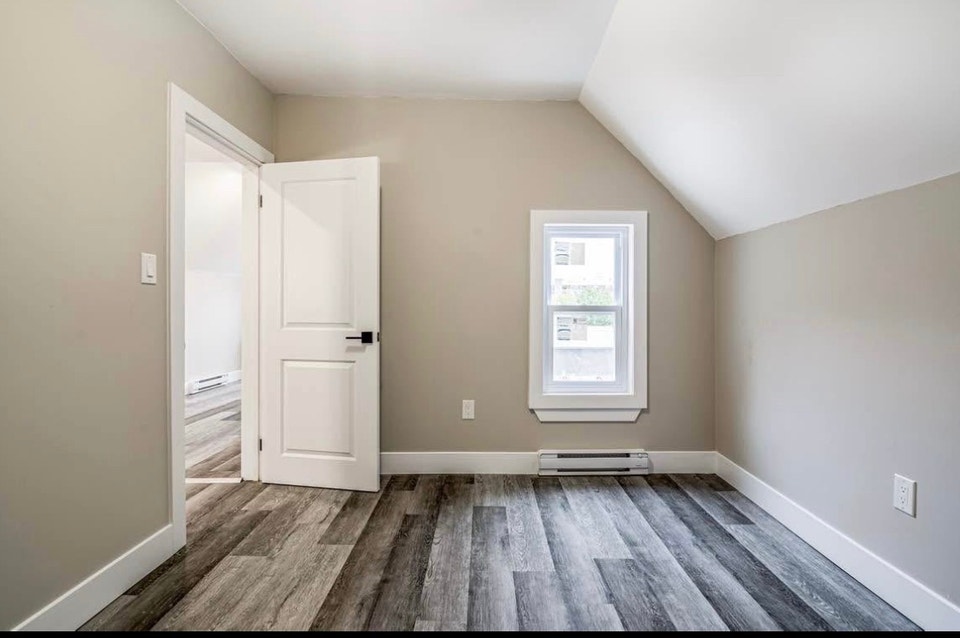 upper level of a duplex 5