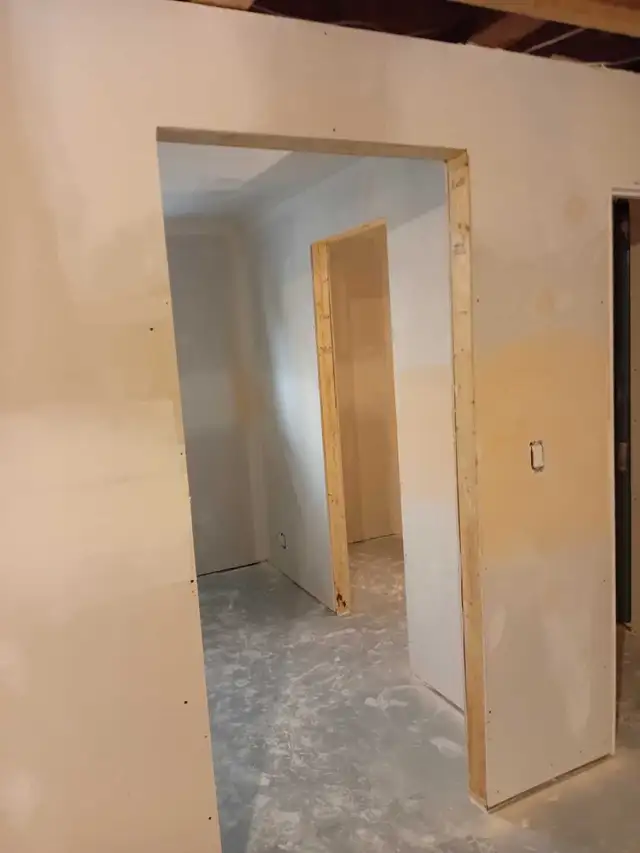 Drywall & TAPE 576496394631260161