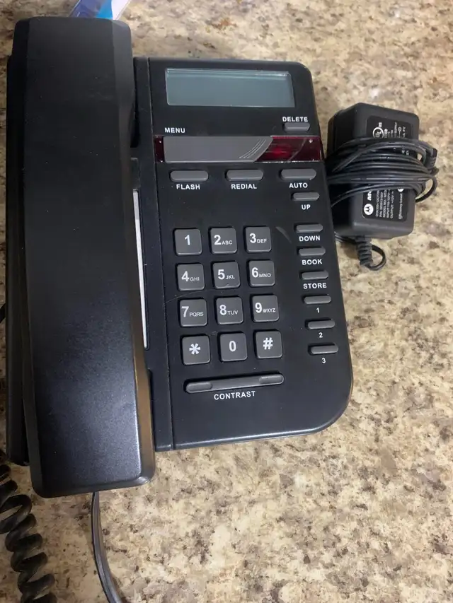 phone   house    phone in Home Phones & Answering Machines in Cape Breton - Image 3