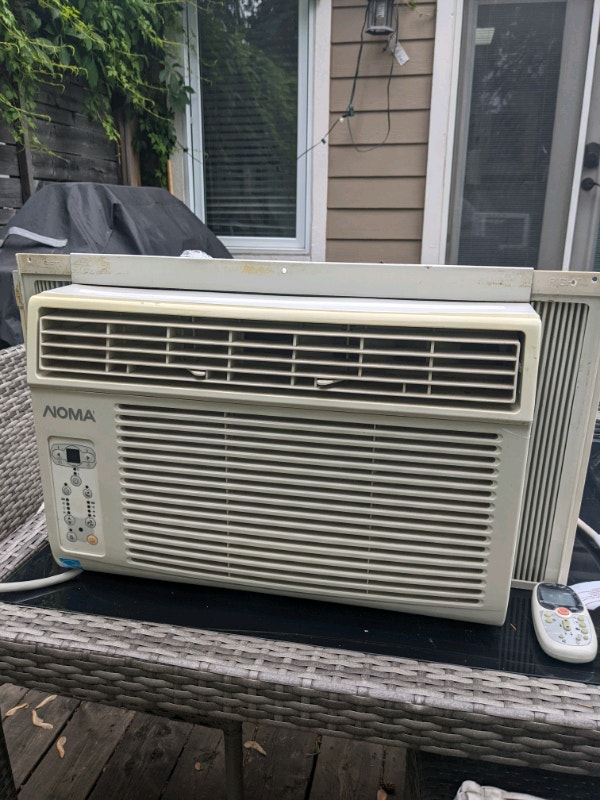 Noma 5,000 BTU Window Air Conditioner Heaters, Humidifiers