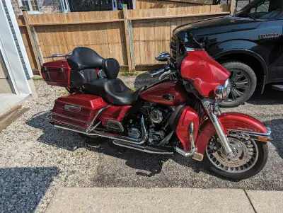POSTING FOR A FRIEND...... PLEASE CALL OR TEXT - 519-635-7942 Selling my bike sadly, had a kid and h...