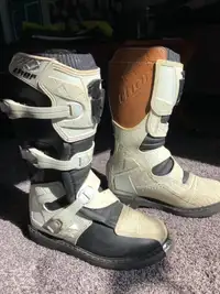 Thor Dirt bike boots 