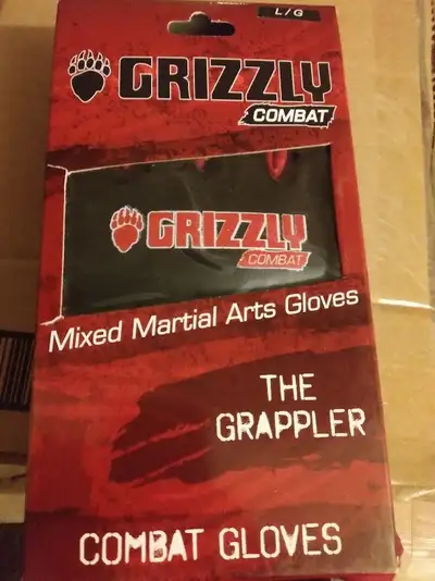 Grizzly MMA Grappling Gloves - Size Large - New in Box, View more