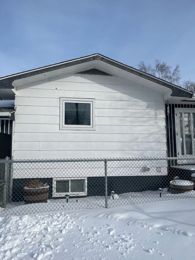 X 90 siding for sale in Other in Prince Albert