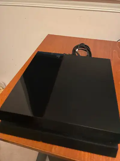 PS4 CUH-1001A  500GB, View more