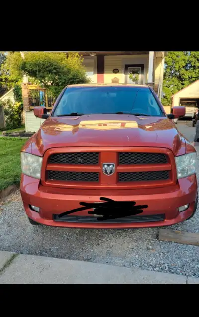 2009 Dodge Ram Crew Cab *NO cap* Truck in running condition, still on the road currently but will ne...