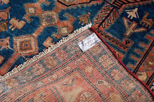 Persian Zanjan Rug hand knotted -Semi Antique- in Rugs, Carpets & Runners in City of Toronto - Image 4