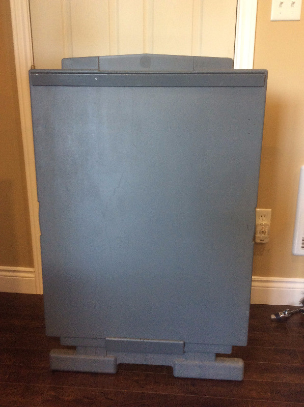 Office Instruction Easel Duramax Good Condition Working Business in Other Business & Industrial in Fredericton