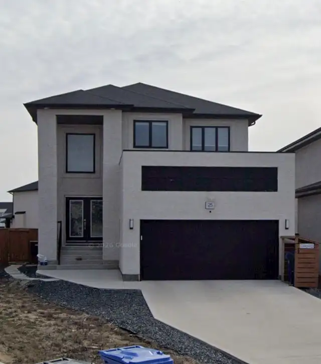 4 bedroom house availble for rent in south