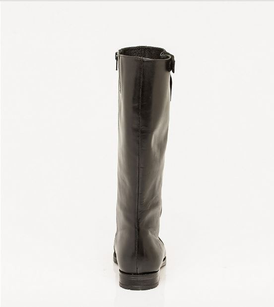 New  Italian-designed genuine leather boots 6.5 bottes en cuir dans Femmes - Chaussures  à Ville de Montréal - Image 3