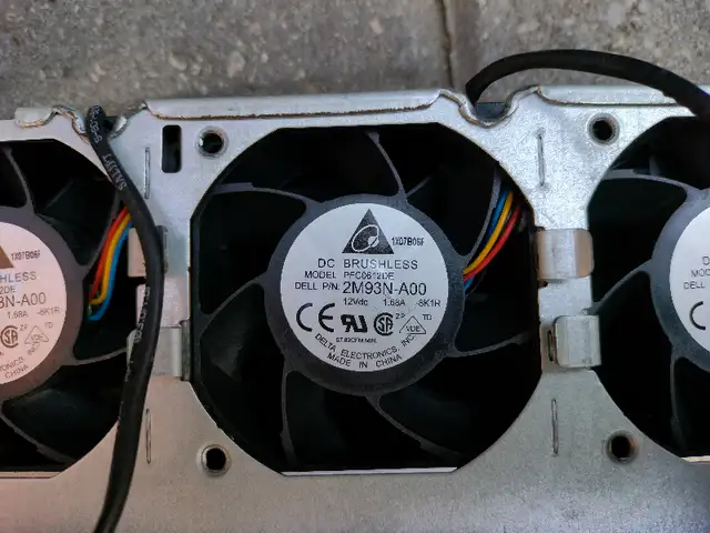 Dell PowerEdge R510 | RACK RAILS | FANS | MOTHERBOARD | PSU in Servers in City of Toronto - Image 4