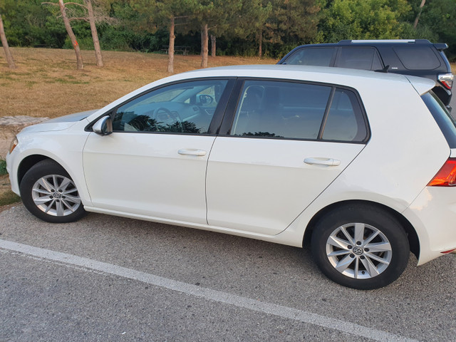 2015 Volkswagen Golf – Well-Maintained, No Accidents in Cars & Trucks in Oakville / Halton Region - Image 4