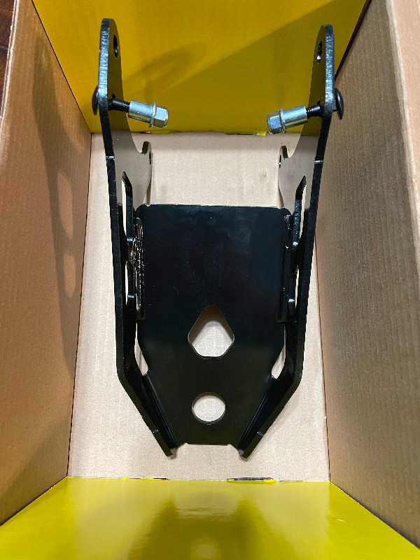 Can Am Rear Hitch SKU 715001925 in ATV Parts, Trailers & Accessories in Thunder Bay - Image 2