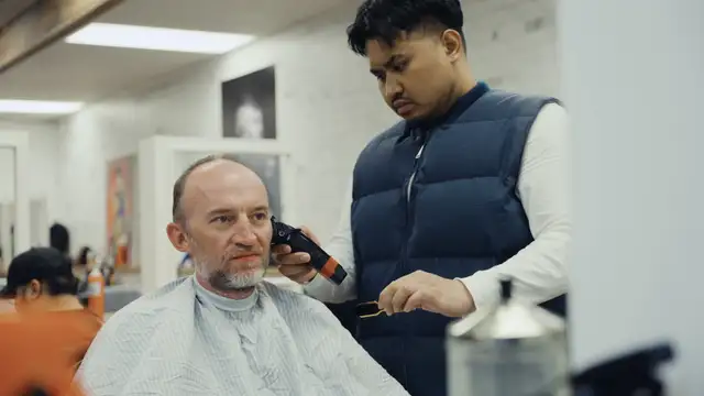 FREE Haircuts in Edmonton | Help Train Barber Students!62863723434115121