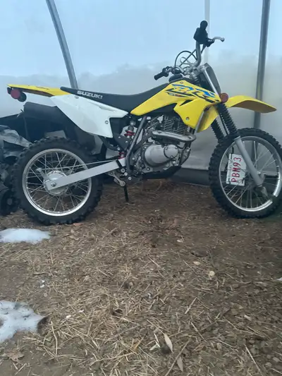 2021 Suzuki drz 125L Minimal use on it as you can see Maintained perfectly. Not being used anymore s...