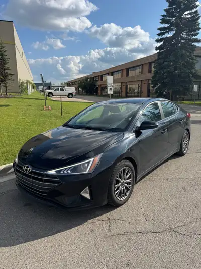 2019 Hyundai Elantra SEL Preferred – Clean & Reliable | 121,000 km | Active Status Fuel-efficient an...