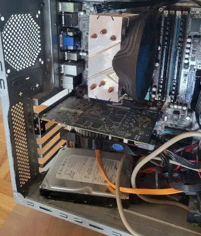 ASUS M4A88T Phenom X6, View more
