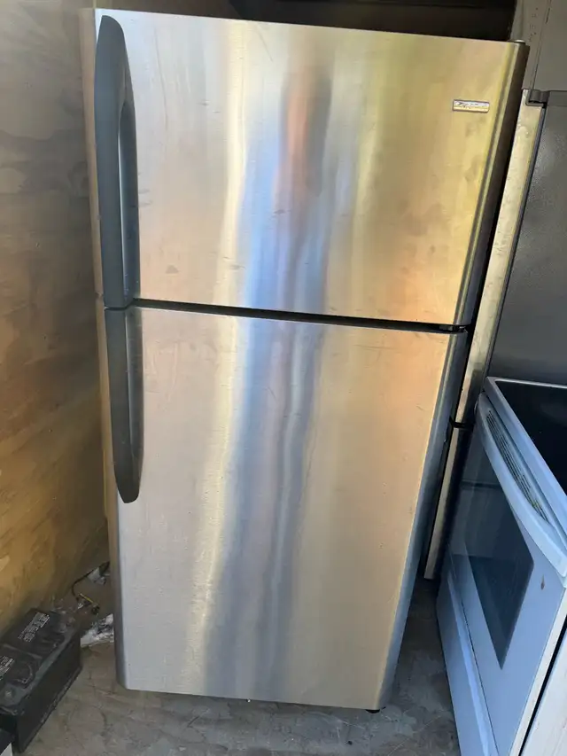  Kenmore fridge  in Refrigerators in City of Montréal - Image 2