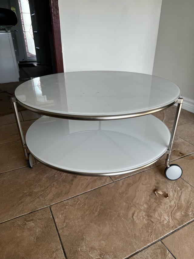 Ikea Coffee Table in Coffee Tables in Markham / York Region - Image 3