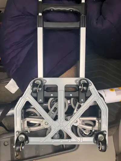 Sturdy. Designed to move on stairs also.