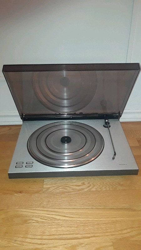 Bang olufsen turntable for sale  
