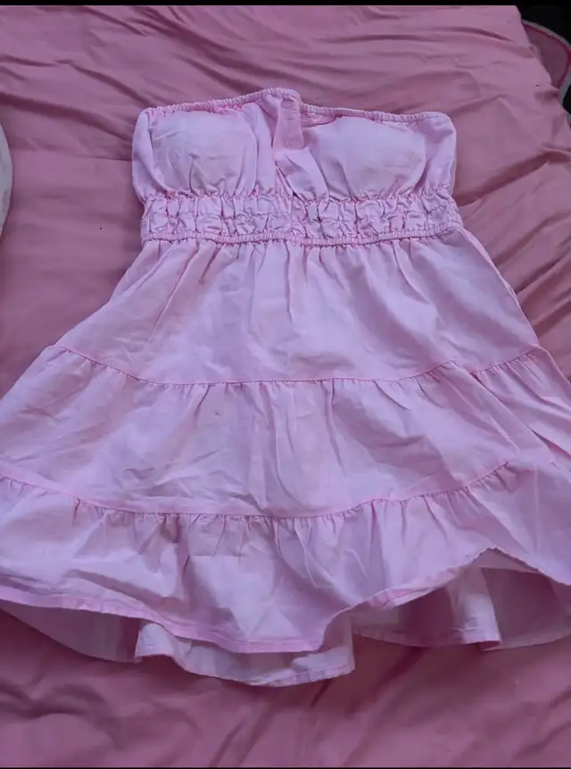 Pink dress