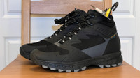 Brand New Waterproof Hiking Boots! Size 9