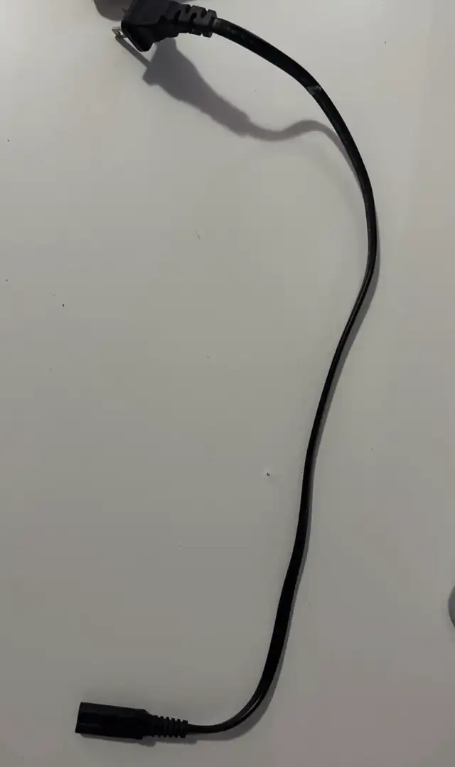 Power Cord in Cables & Connectors in Oakville / Halton Region - Image 4