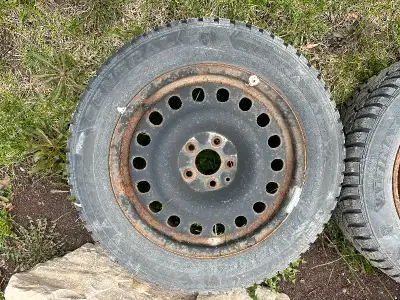What you see is what you get, no leaks, no plugs, 5x114.3mm bolt pattern, fits almost all Hondas and...