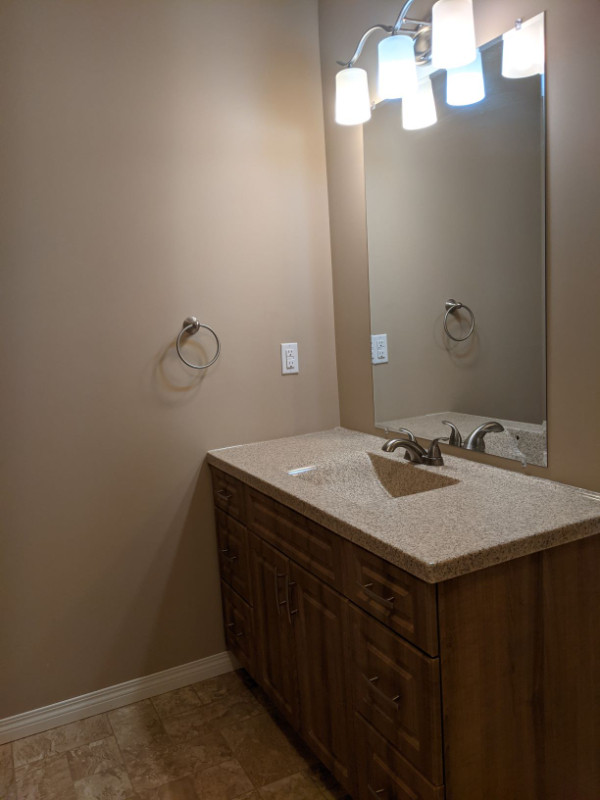 Apartment for Rent in Long Term Rentals in Thunder Bay - Image 2